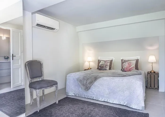 בית נופש Casa Nova Estate