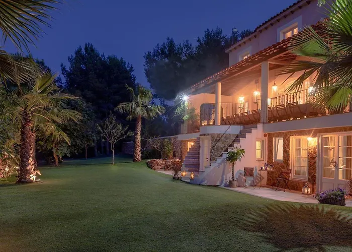 Casa Nova Estate